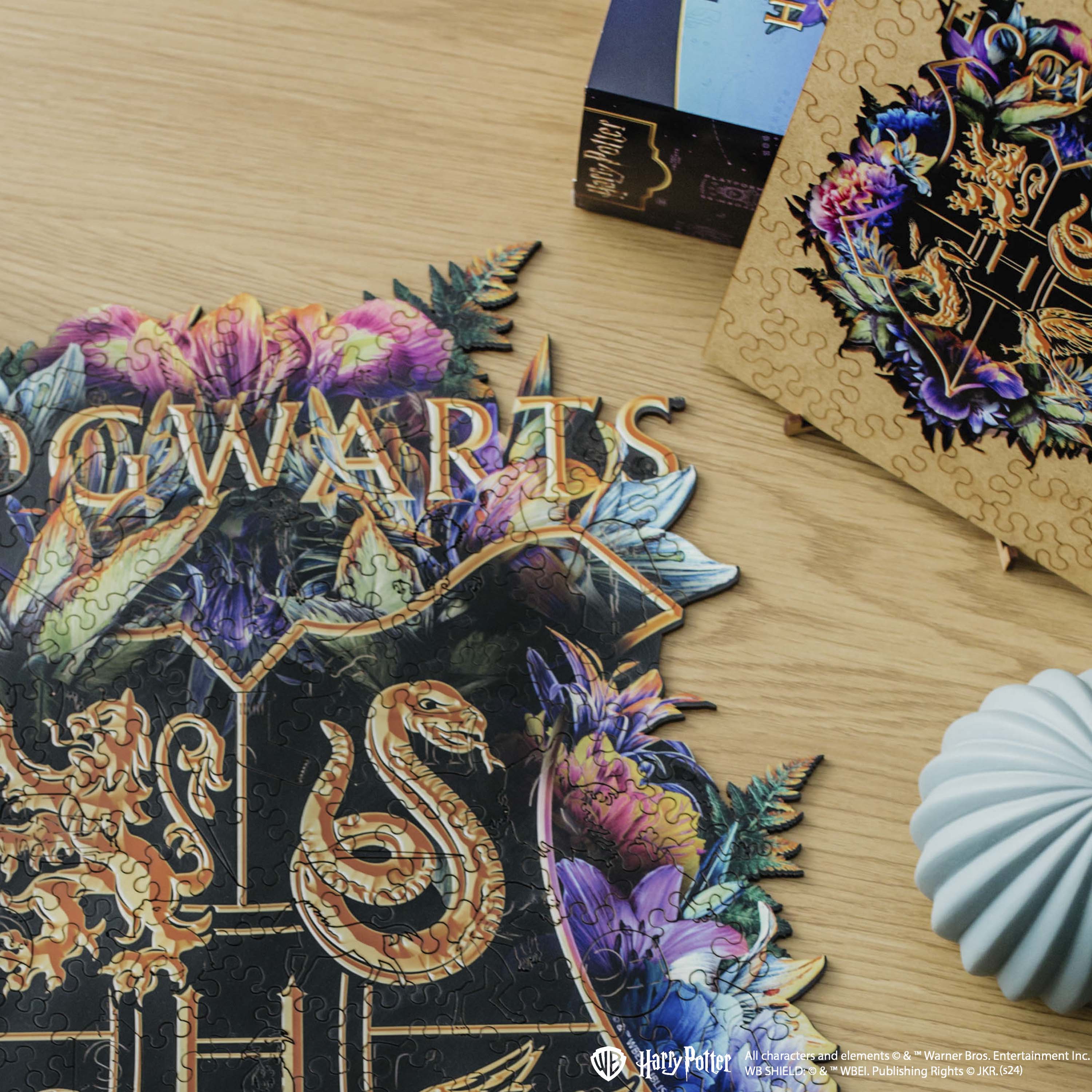 Wooden jigsaw classic puzzle Harry Potter Hogwarts™ (Neonly)