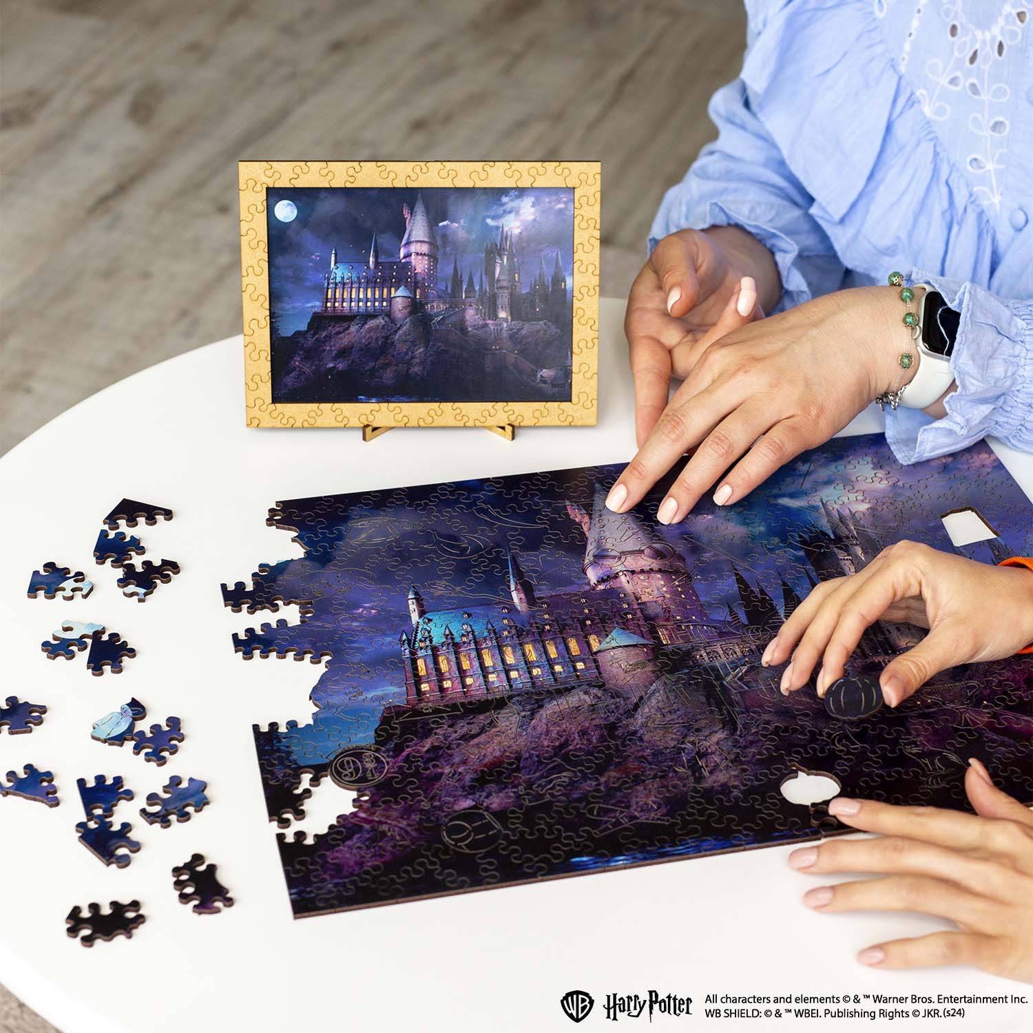 Wooden jigsaw puzzle Harry Potter Hogwarts Castle Night™