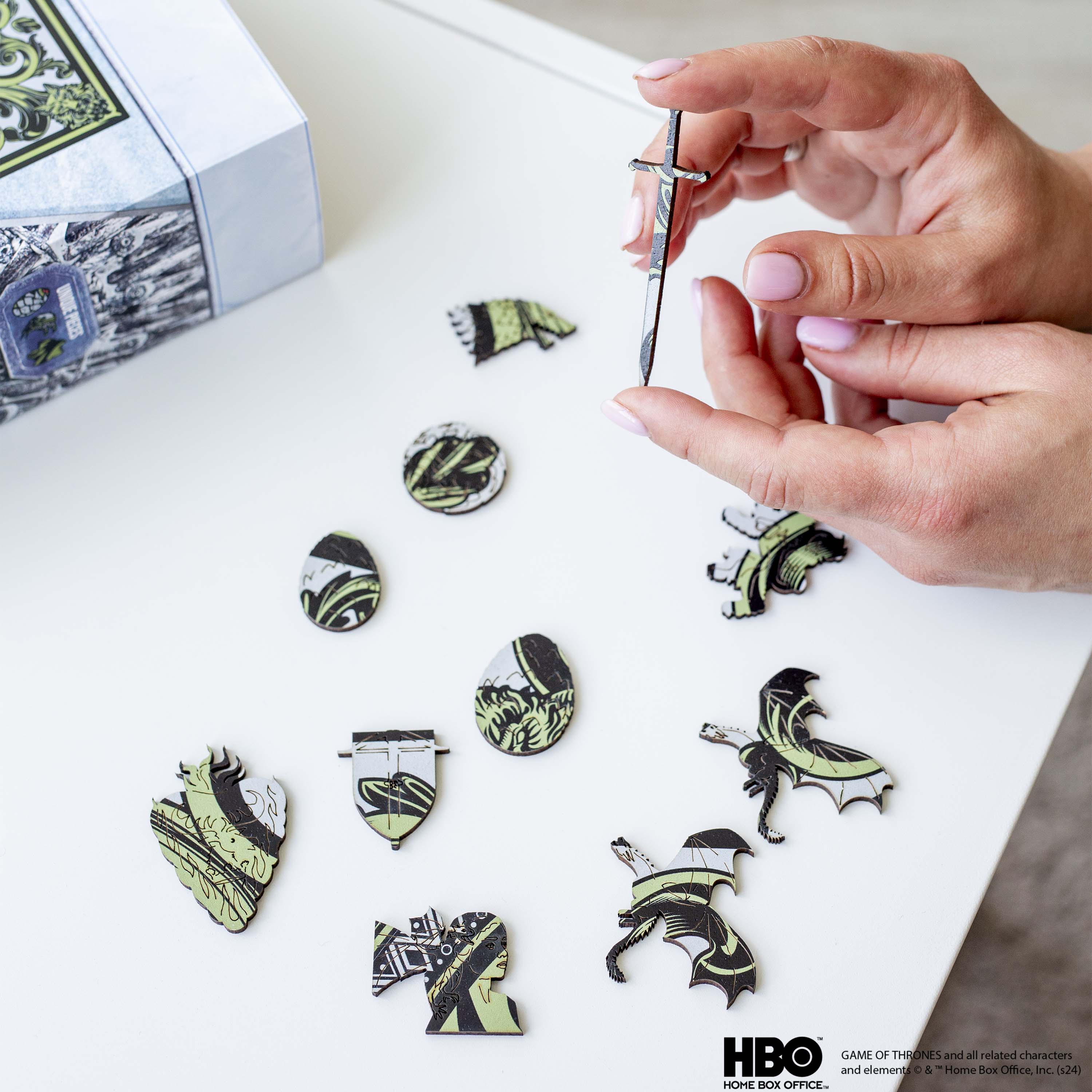 Wooden jigsaw puzzle Game of Thrones™ House Stark