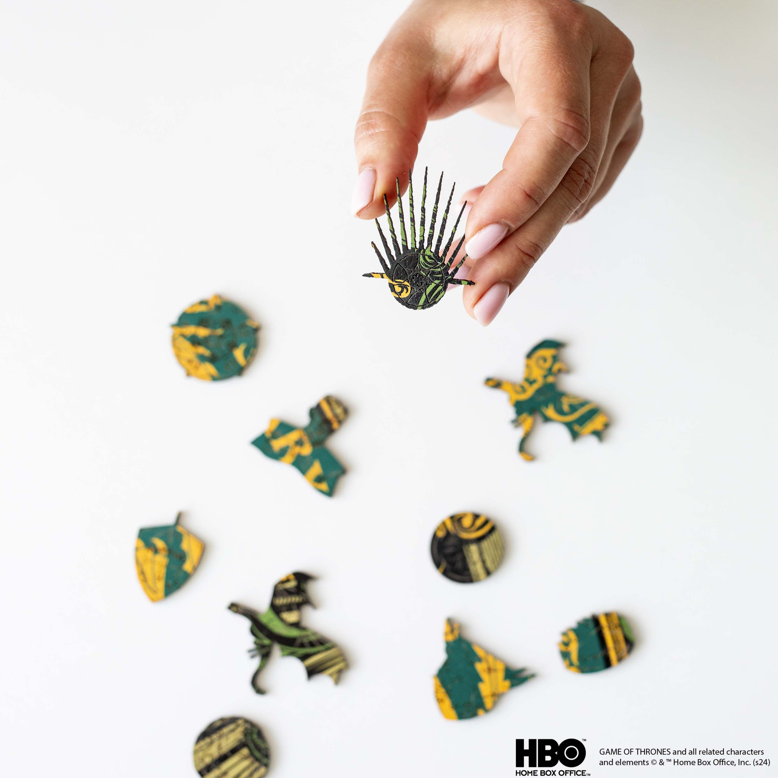 Wooden jigsaw puzzle Game of Thrones™ House Targaryen