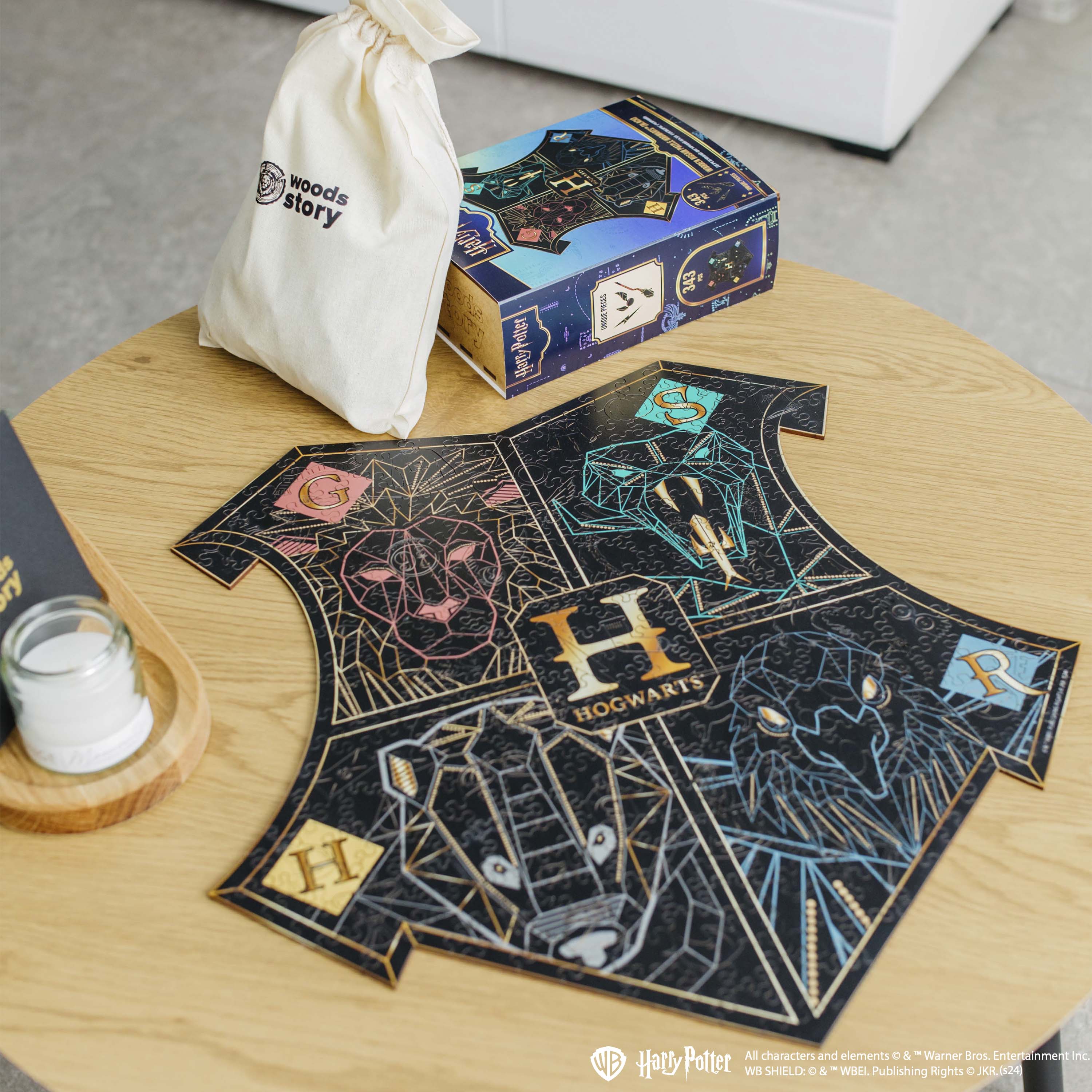 Wooden jigsaw classic puzzle Harry Potter Hogwarts™ (Black)