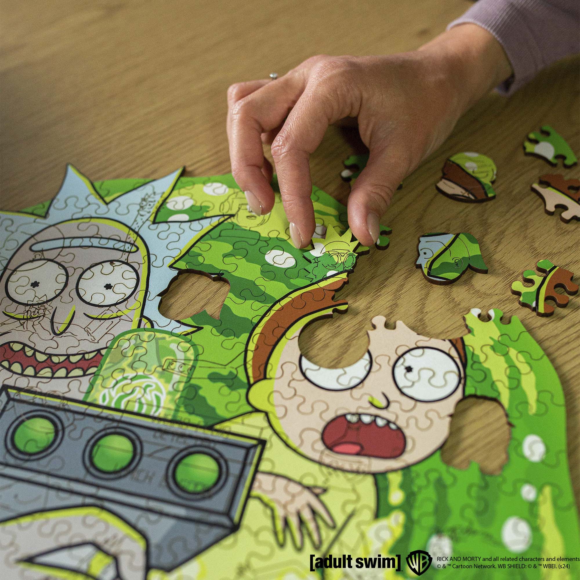 Wooden jigsaw maze puzzle Rick&Morty™ Portal