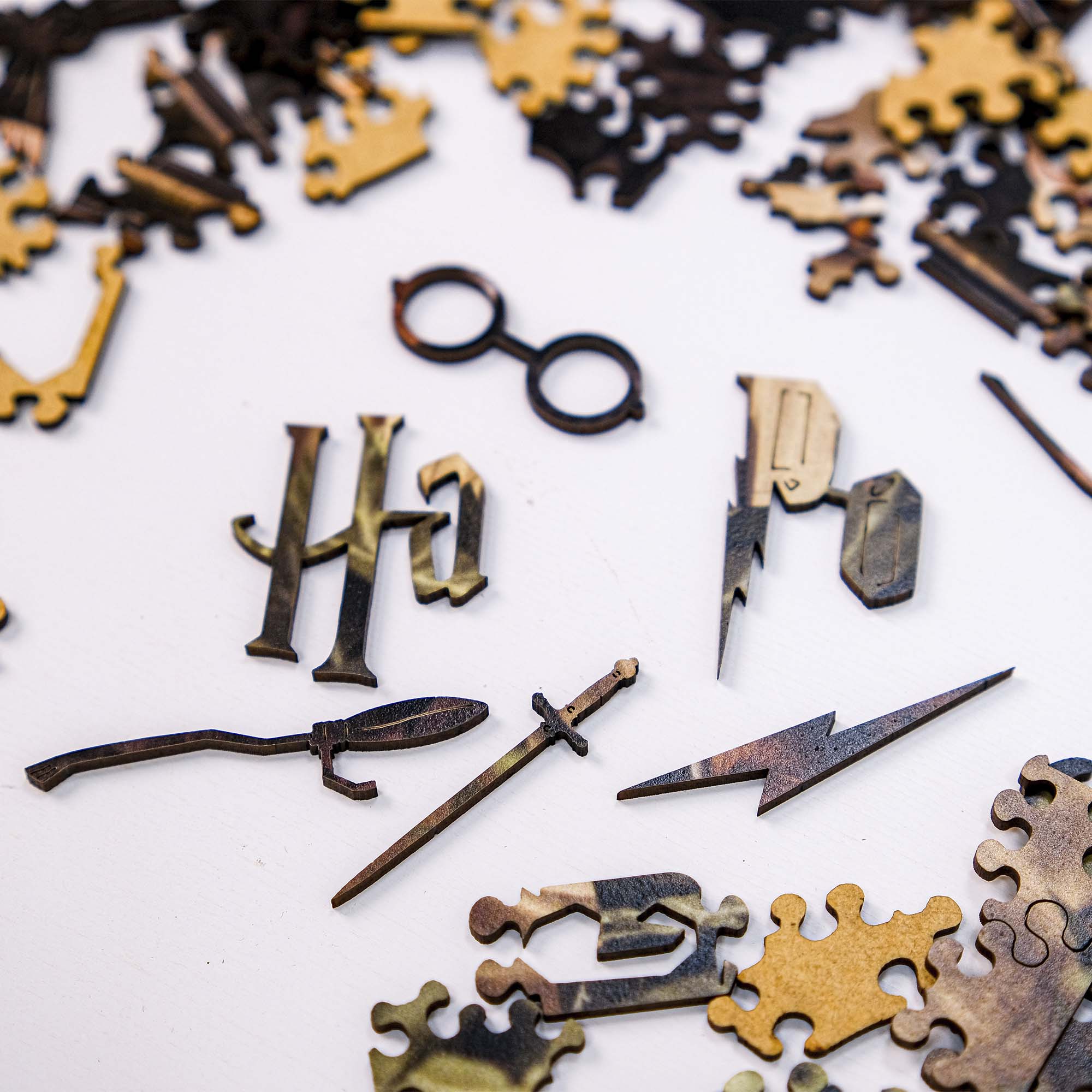 Wooden jigsaw puzzle Harry Potter Bellatrix Lestrange™