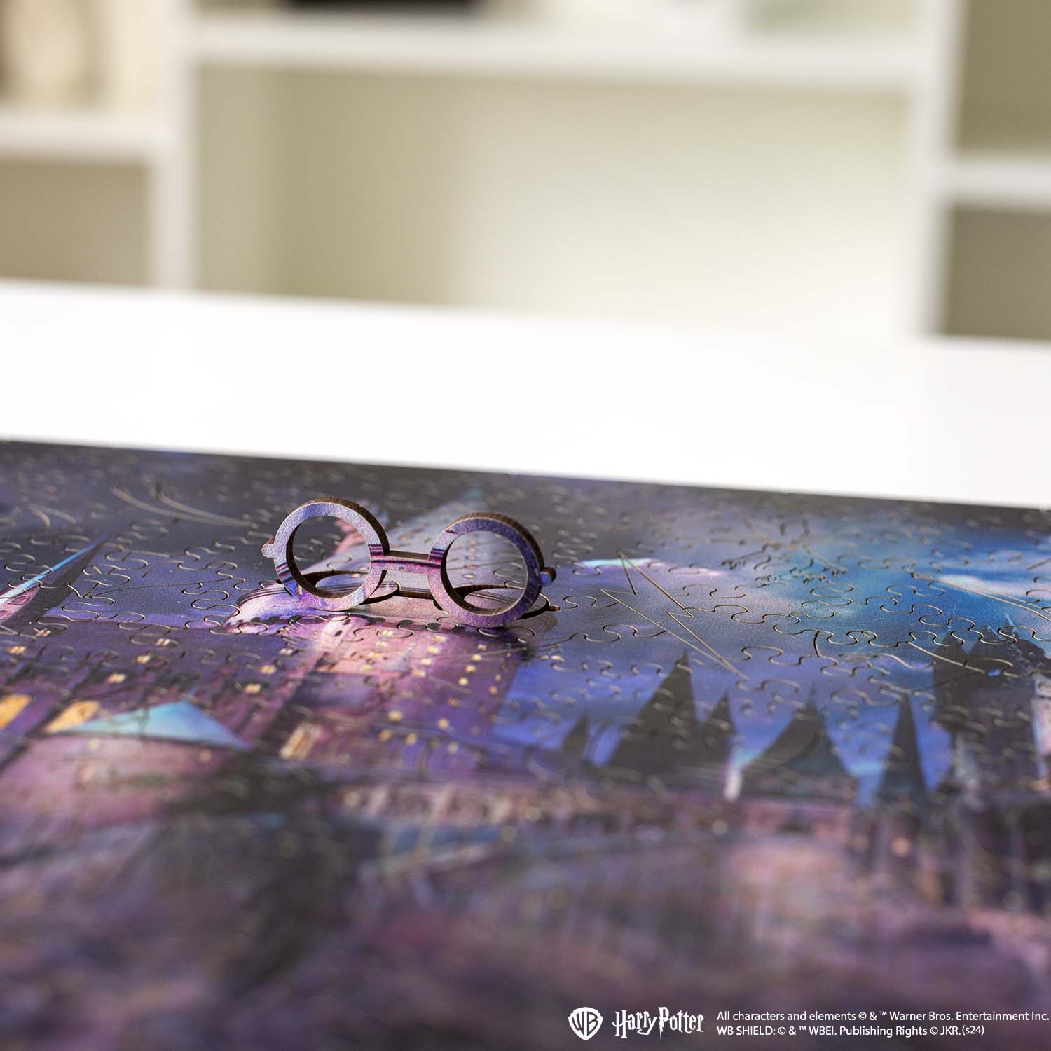 Wooden jigsaw puzzle Harry Potter Hogwarts Castle Night™