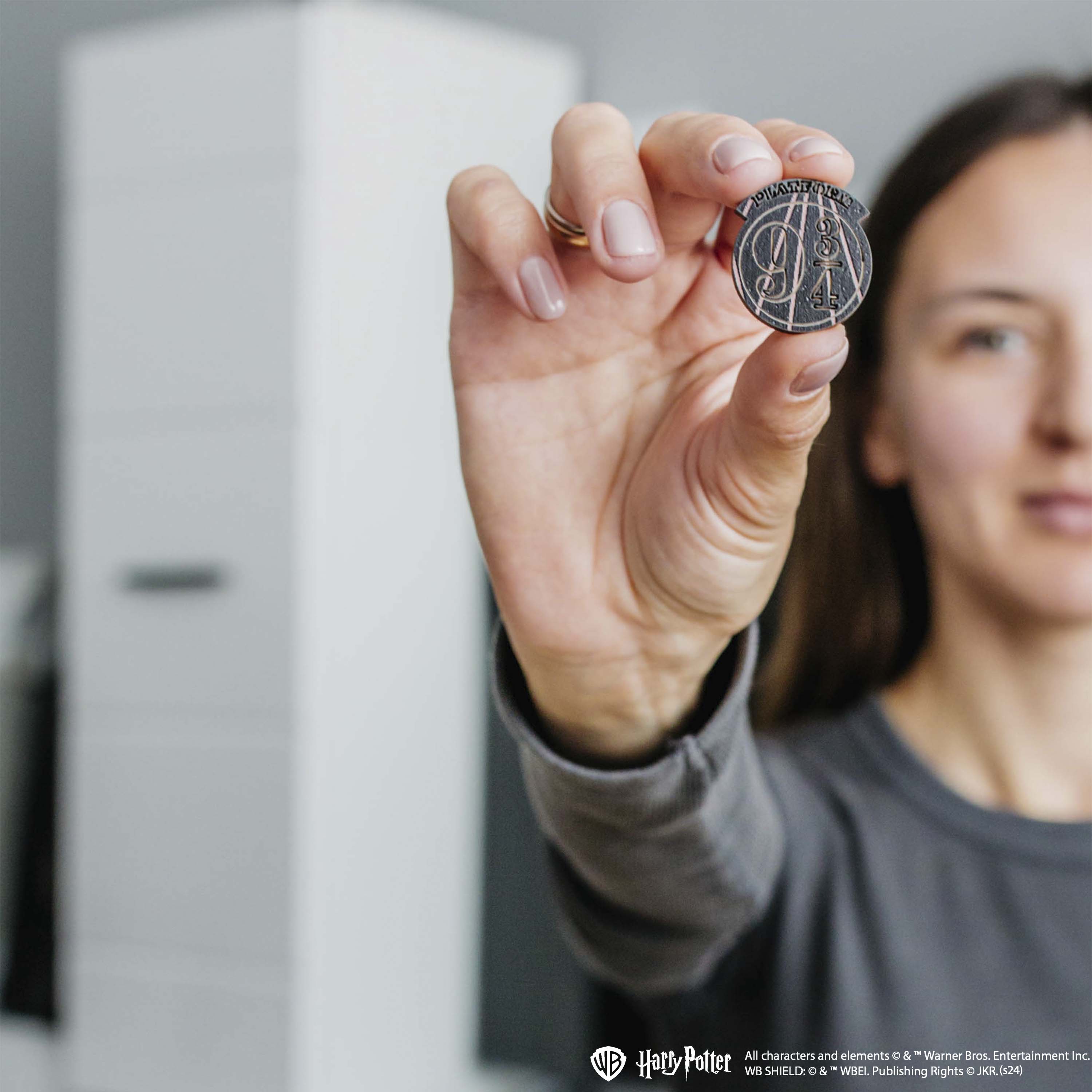 Wooden jigsaw classic puzzle Harry Potter Hogwarts™ (Black)