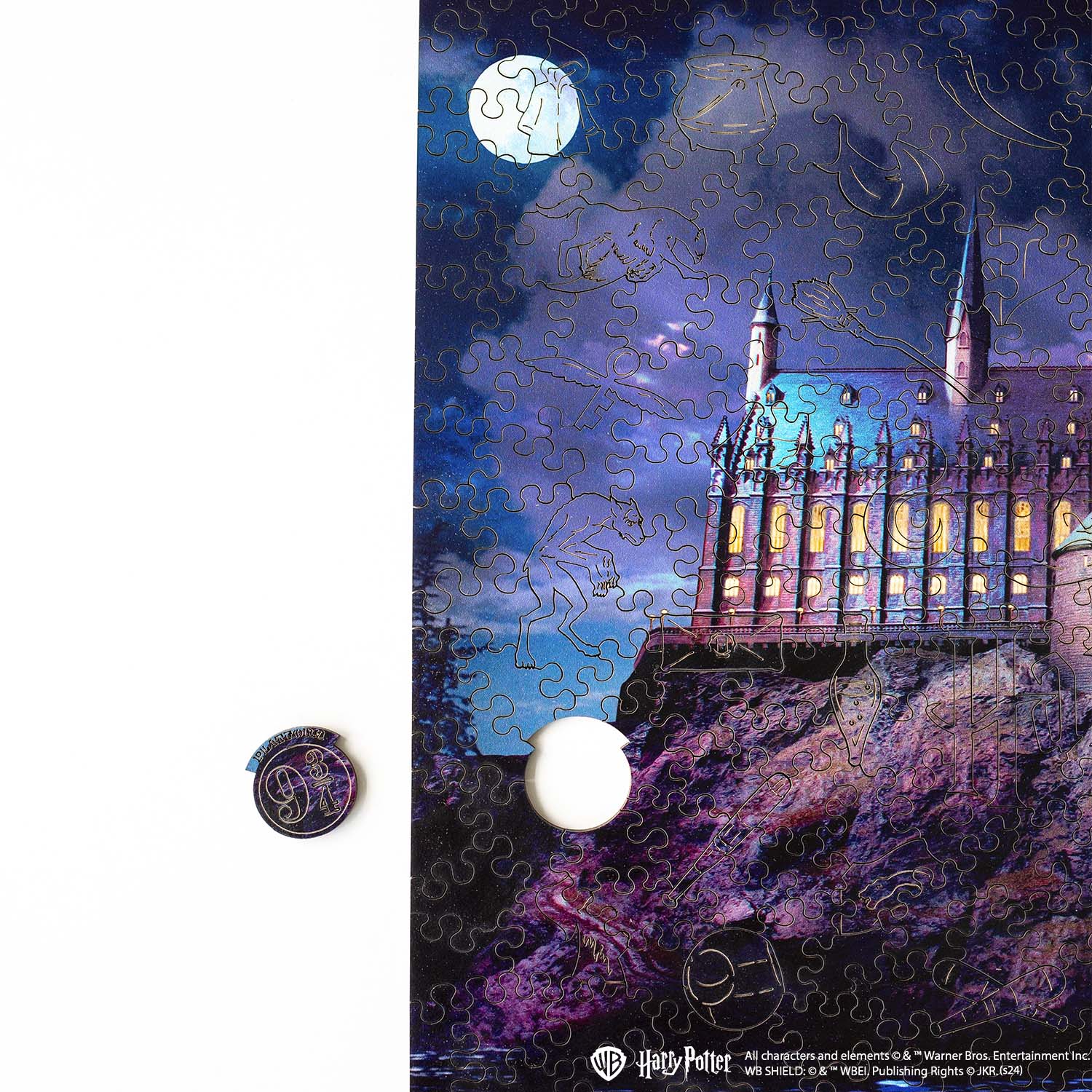 Wooden jigsaw puzzle Harry Potter Hogwarts Castle Night™