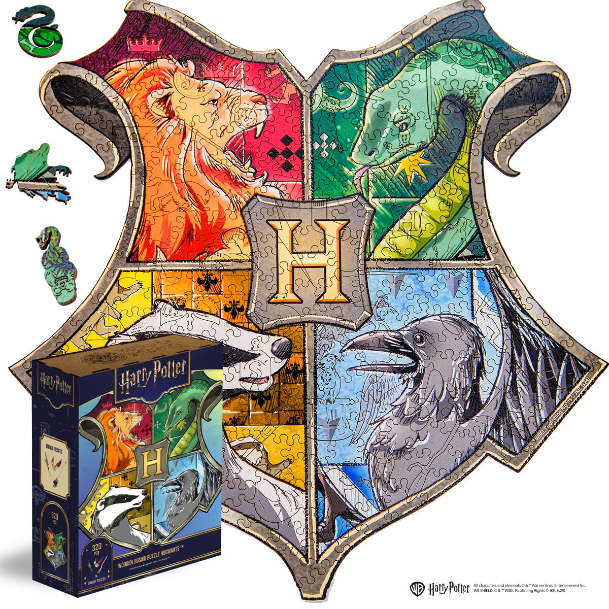 Harry Potter Hogwarts crest puzzle with box on a white background