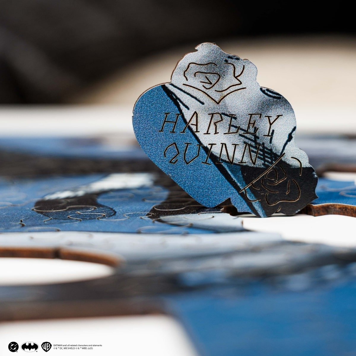 Figured Wooden Puzzle Batman™ - Guardian of Gotham - Woods Story