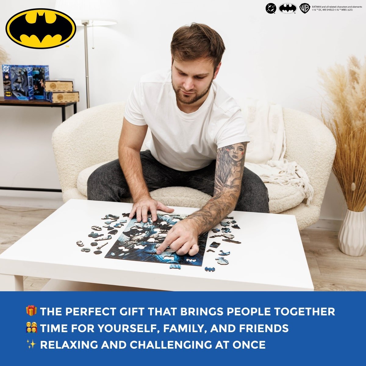 Figured Wooden Puzzle Batman™ - Knight in the Rain - Woods Story