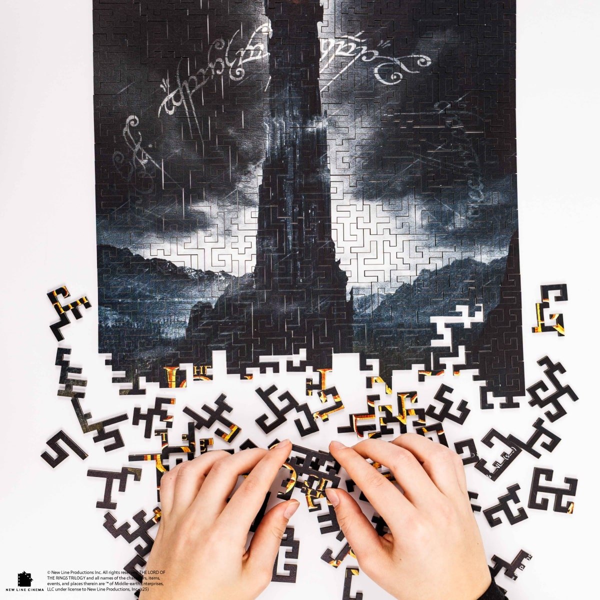 The Lord of the Rings™ Wooden Puzzle - The Dark Tower of Barad - Dûr - Woods Story