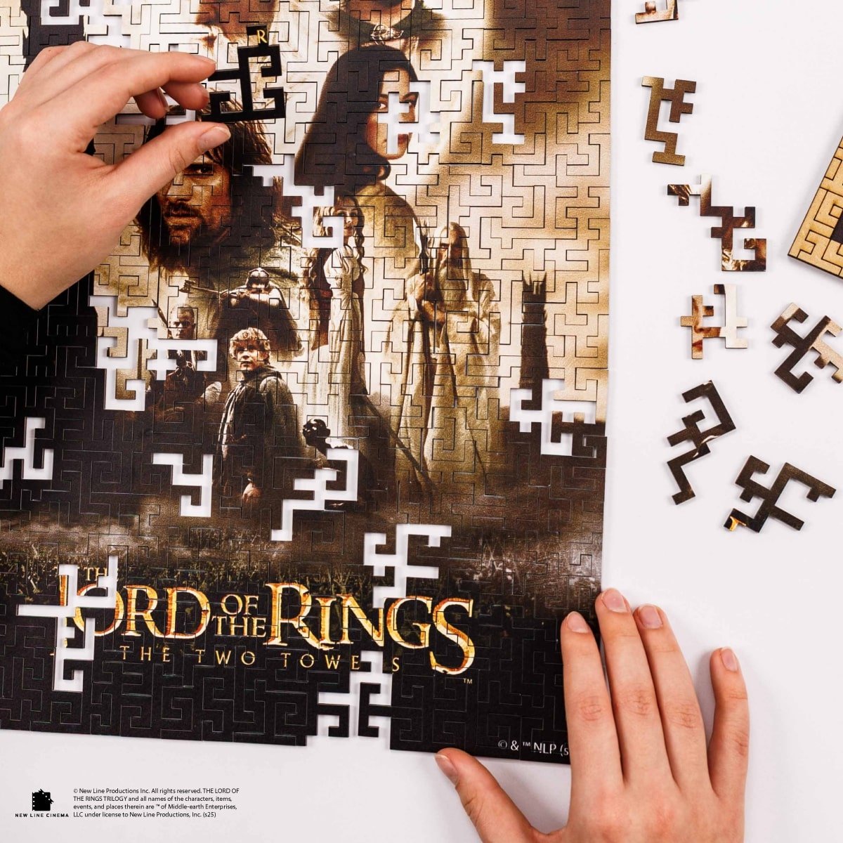 The Lord of the Rings™ Wooden Puzzle - The Two Towers - Woods Story