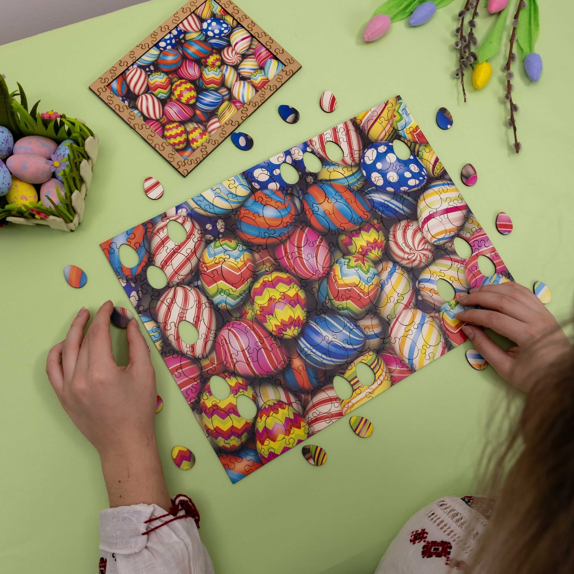 Wooden Easter Puzzle - Pastel Easter Eggs - Woods Story