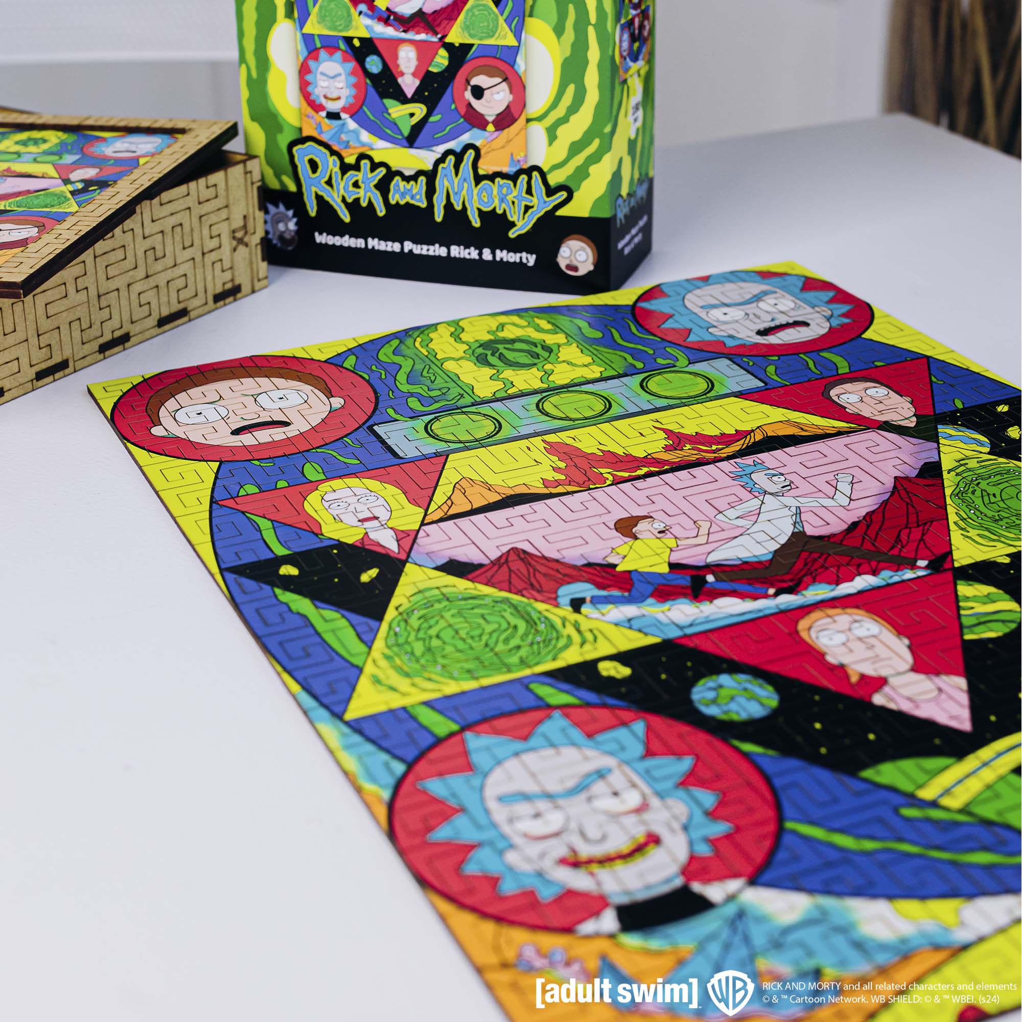 Wooden jigsaw maze puzzle Rick&Morty™ Space Maze - Woods Story