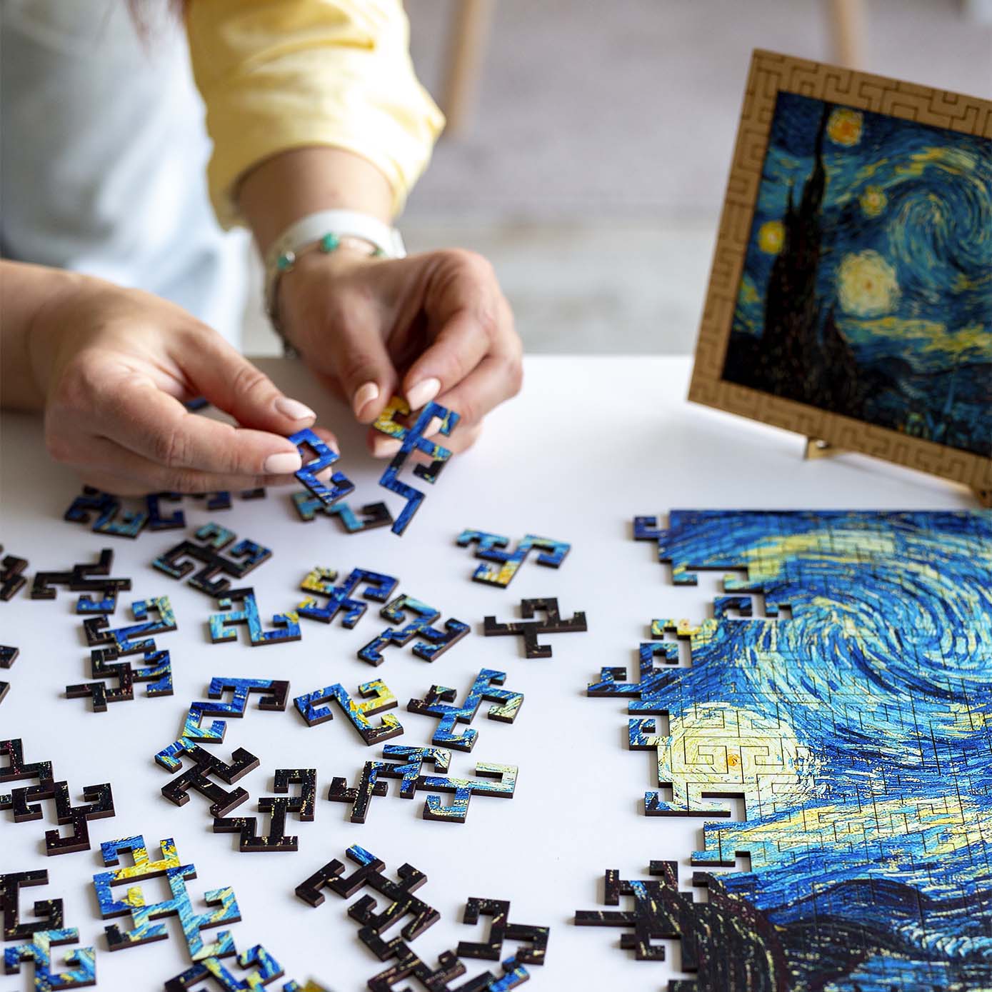 Wooden jigsaw maze puzzle The Starry Night (Vincent van Gogh) - Woods Story
