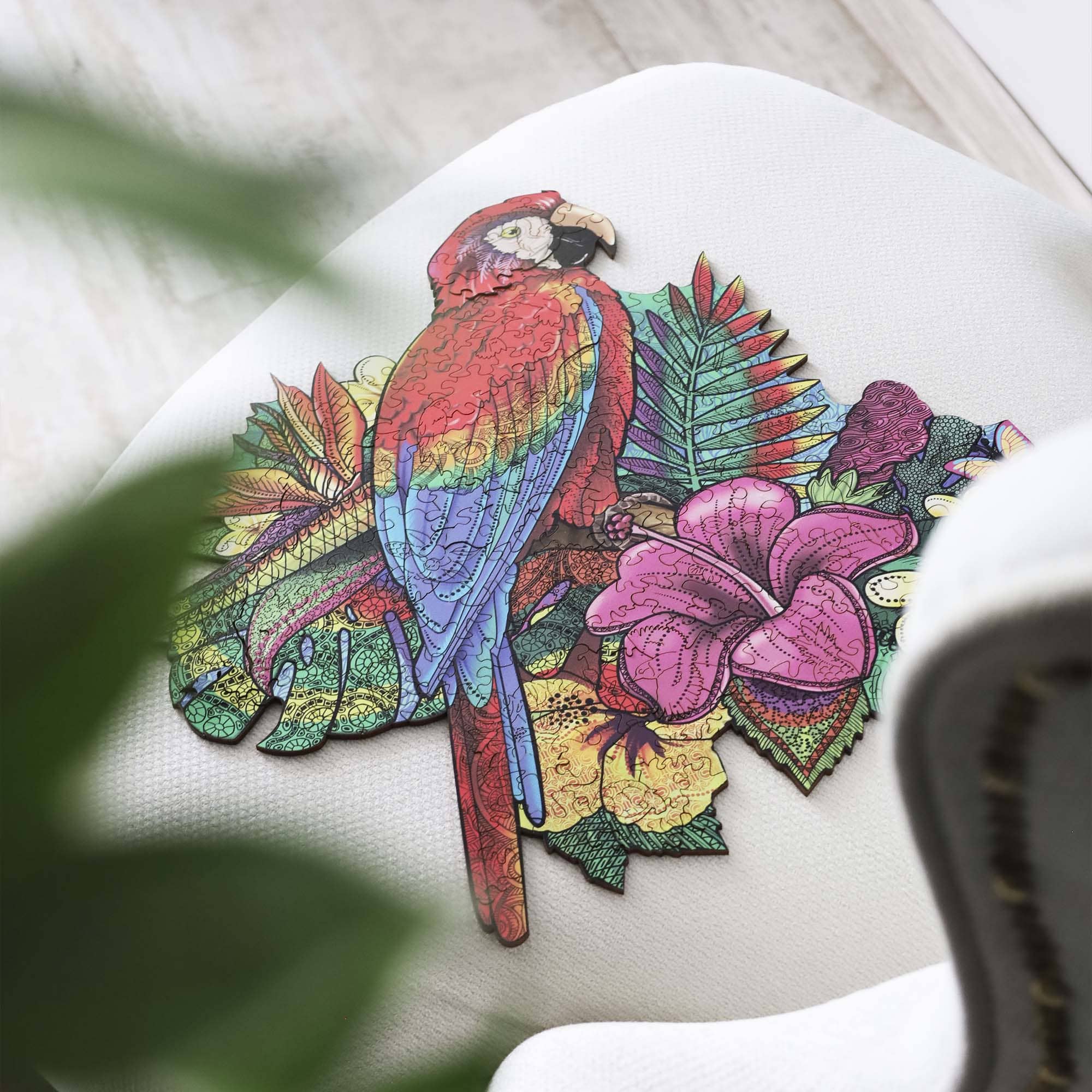 Wooden Jigsaw Puzzle Ara Parrot - Woods Story
