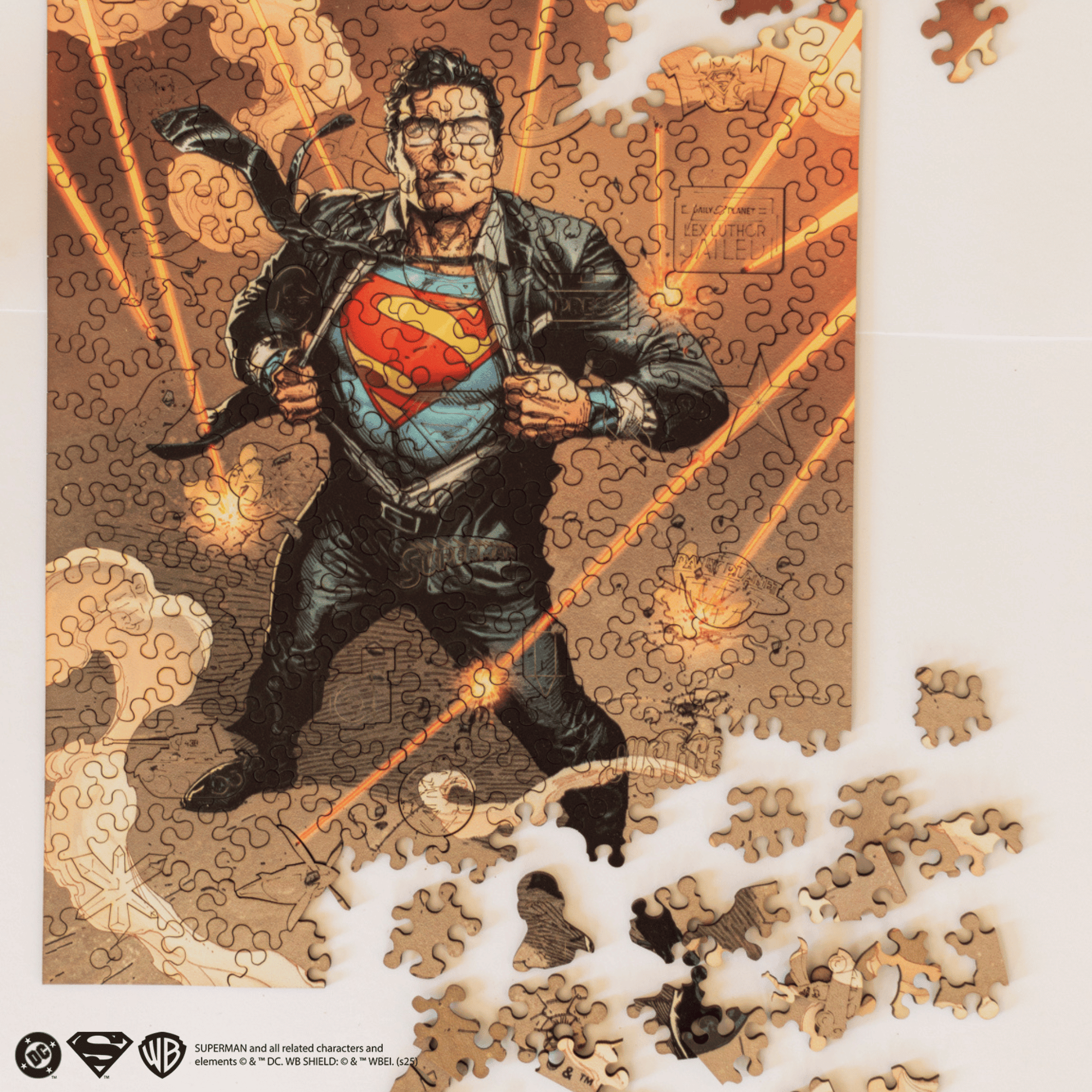 Wooden jigsaw puzzle DC Superman™ – Eye of the Storm - Woods Story