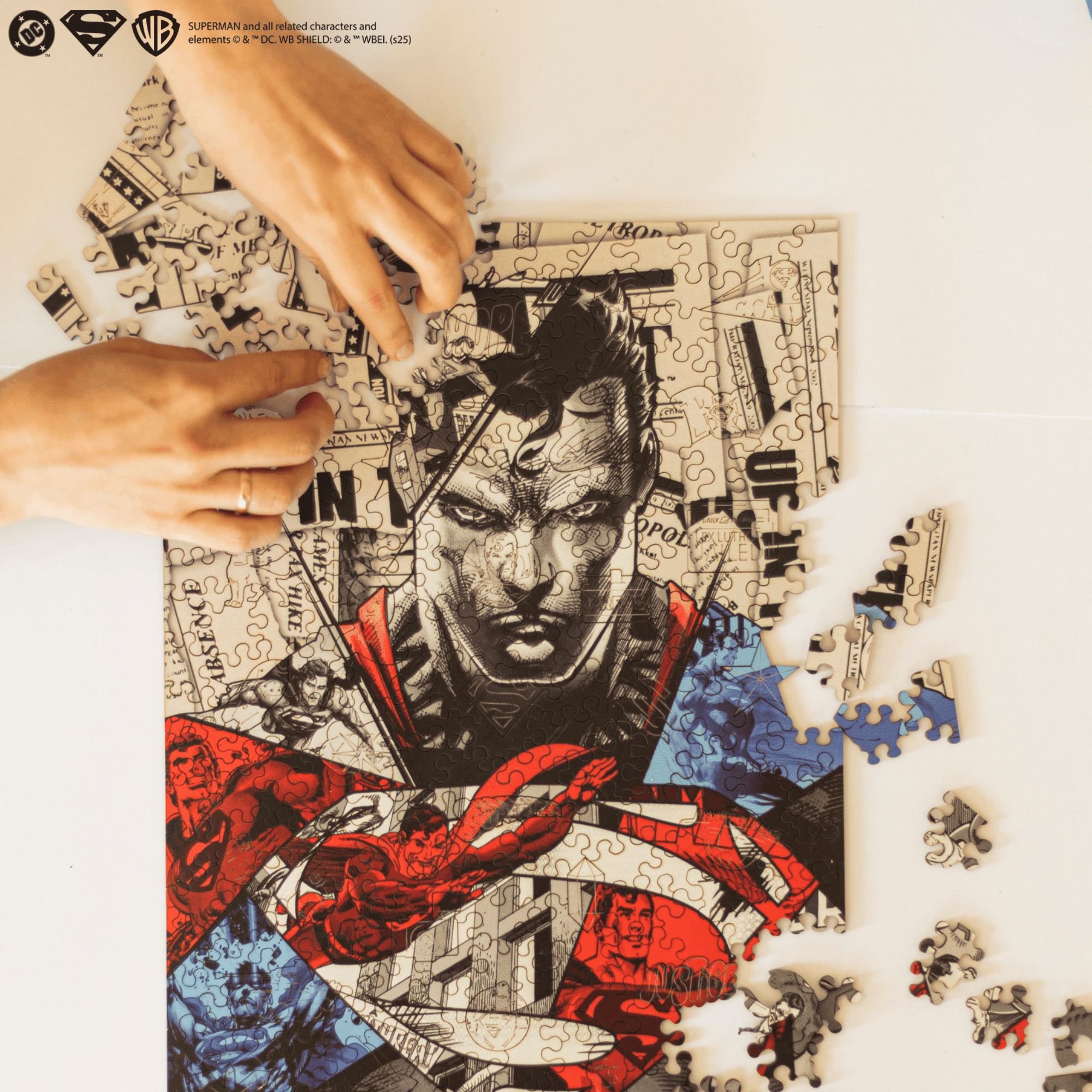 Wooden jigsaw puzzle DC Superman™ – Heroic Legacy - Woods Story