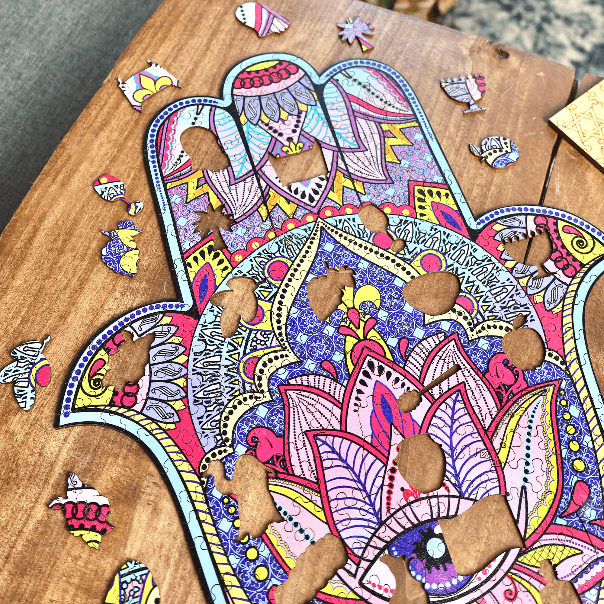 Wooden Jigsaw Puzzle Hamsa - Woods Story
