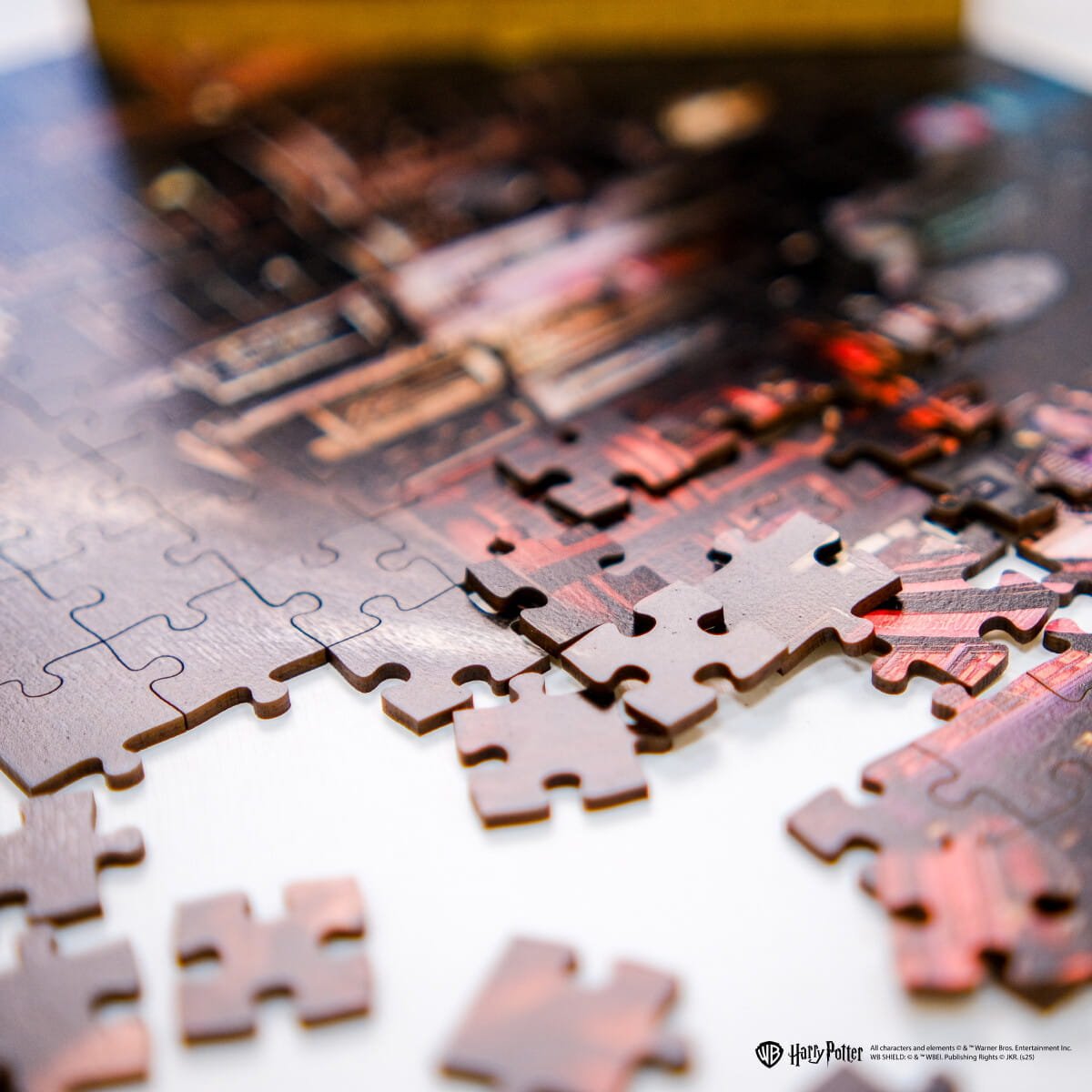 Wooden jigsaw puzzle Harry Potter Diagon Alley™ - Woods Story