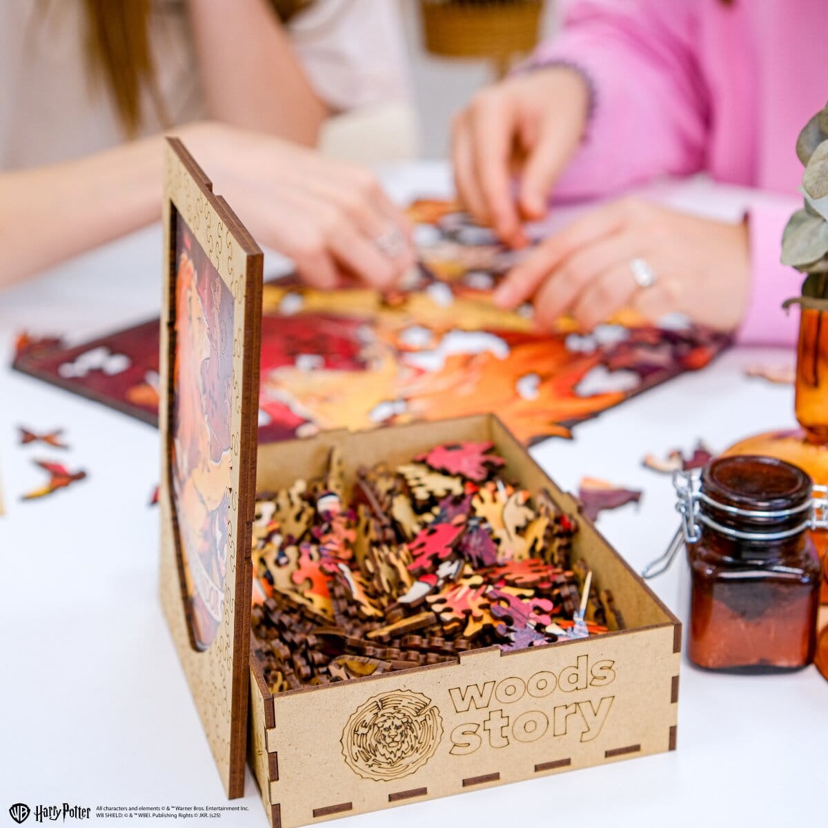 Wooden jigsaw puzzle Harry Potter Gryffindor™ Crest - Woods Story