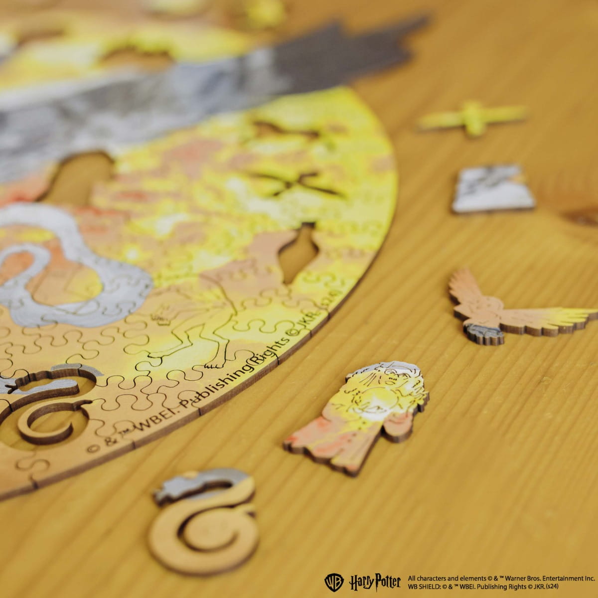 Wooden jigsaw puzzle Harry Potter Hippogriff™ - Woods Story