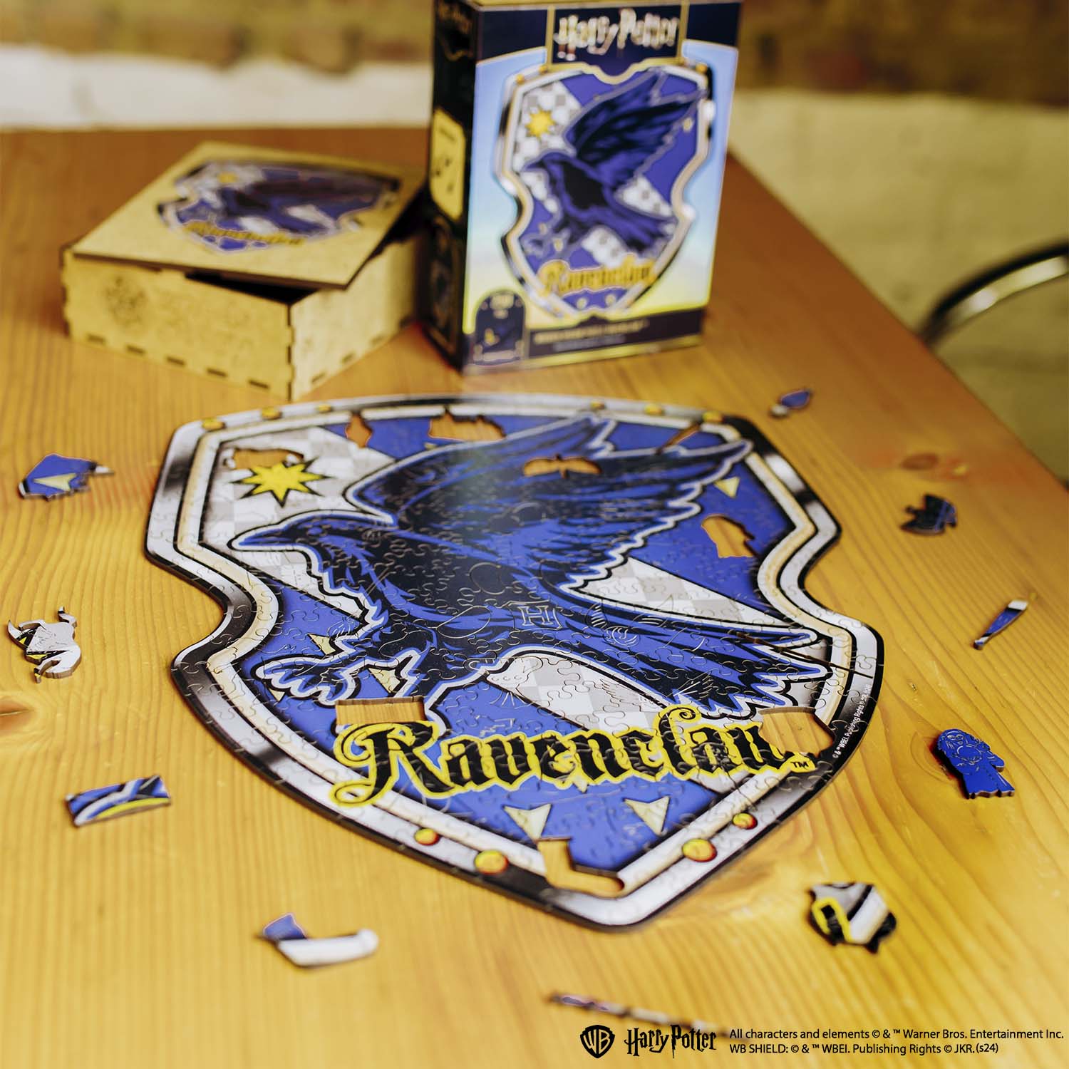 Wooden jigsaw puzzle Harry Potter Ravenclaw™ - Woods Story