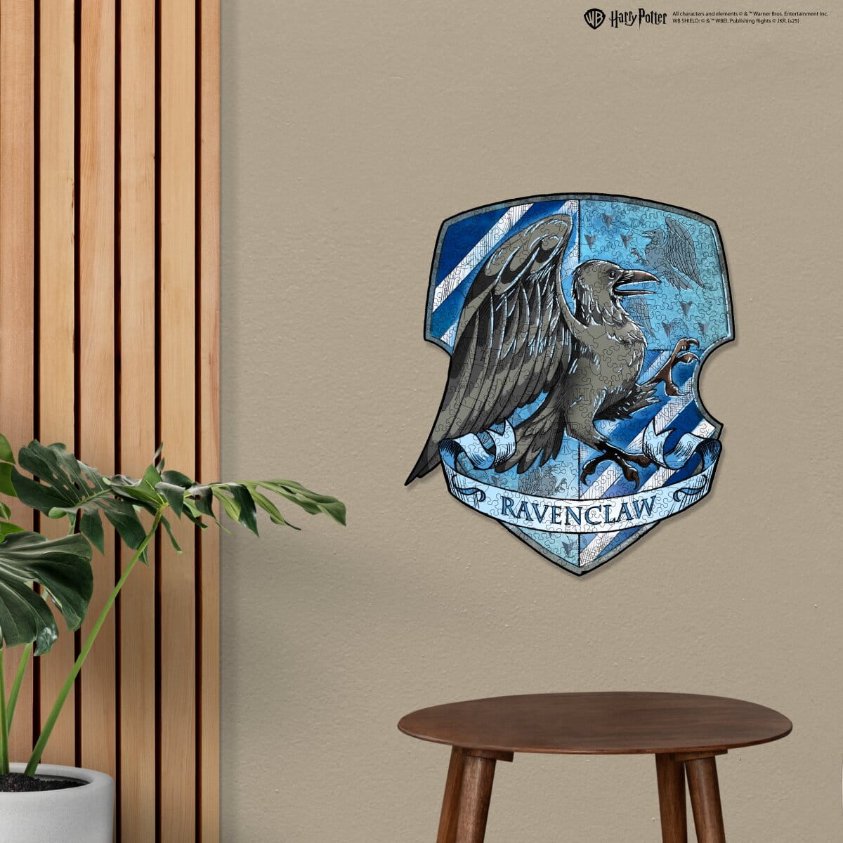 Wooden jigsaw puzzle Harry Potter Ravenclaw™ Crest - Woods Story