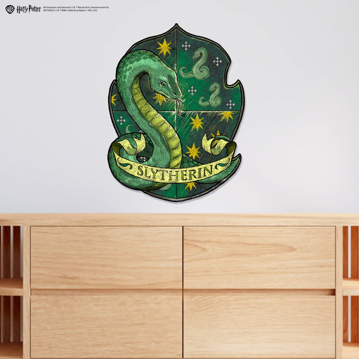 Wooden jigsaw puzzle Harry Potter Slytherin™ Crest - Woods Story