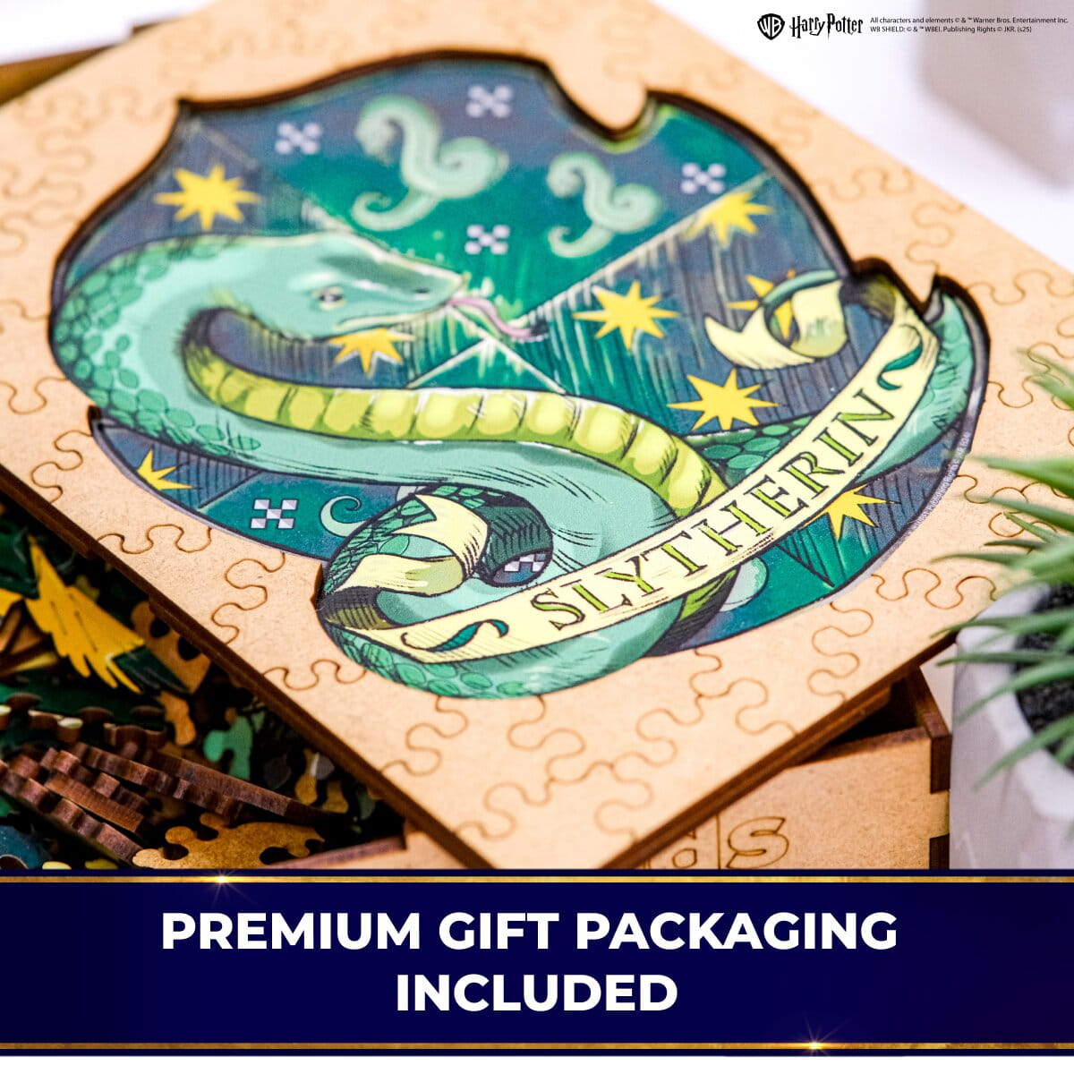 Wooden jigsaw puzzle Harry Potter Slytherin™ Crest - Woods Story