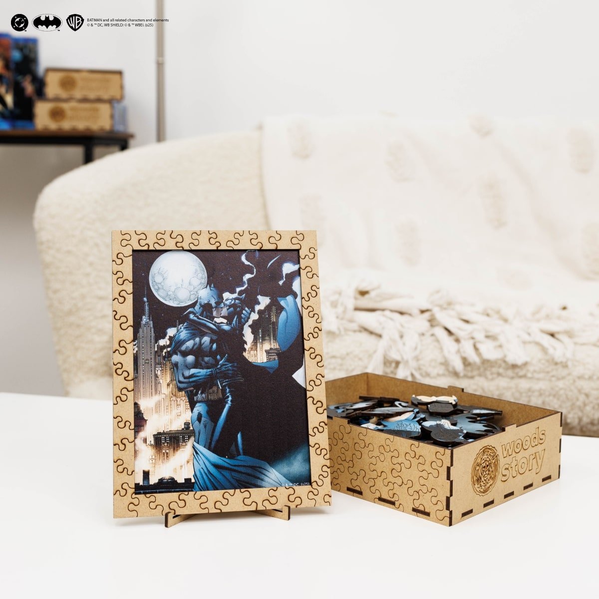 Figured Wooden Puzzle Batman™ - Batman & Catwoman - Woods Story