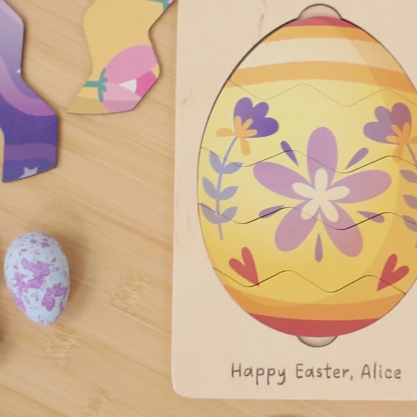 Easter-themed puzzle with decorative stand