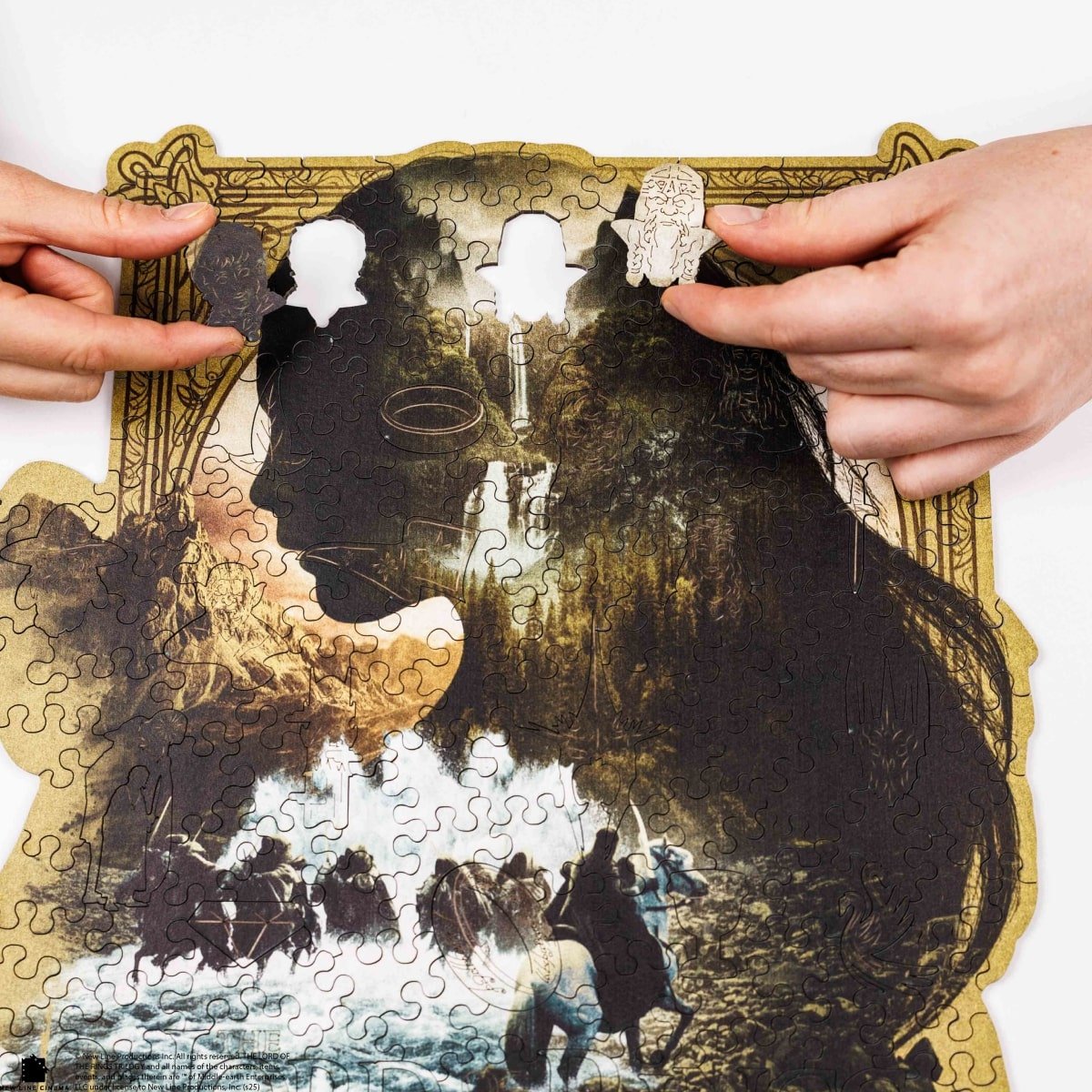 The Lord of the Rings™ Wooden Puzzle - The Nazgûl Chase - Woods Story