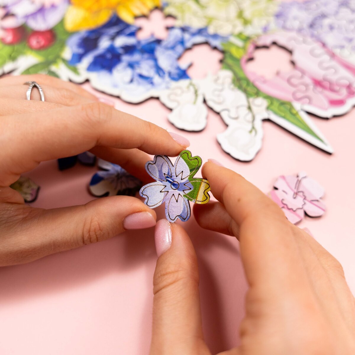 Wooden Flower - Shaped Puzzle - Peonies - Woods Story