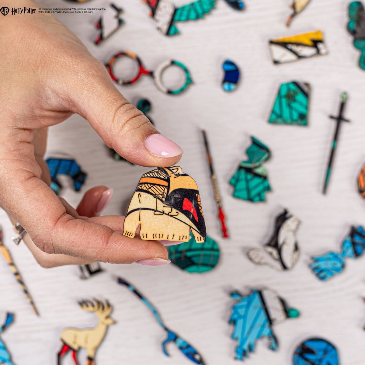 Wooden jigsaw classic puzzle Harry Potter Hogwarts™ (Colorful) - Woods Story