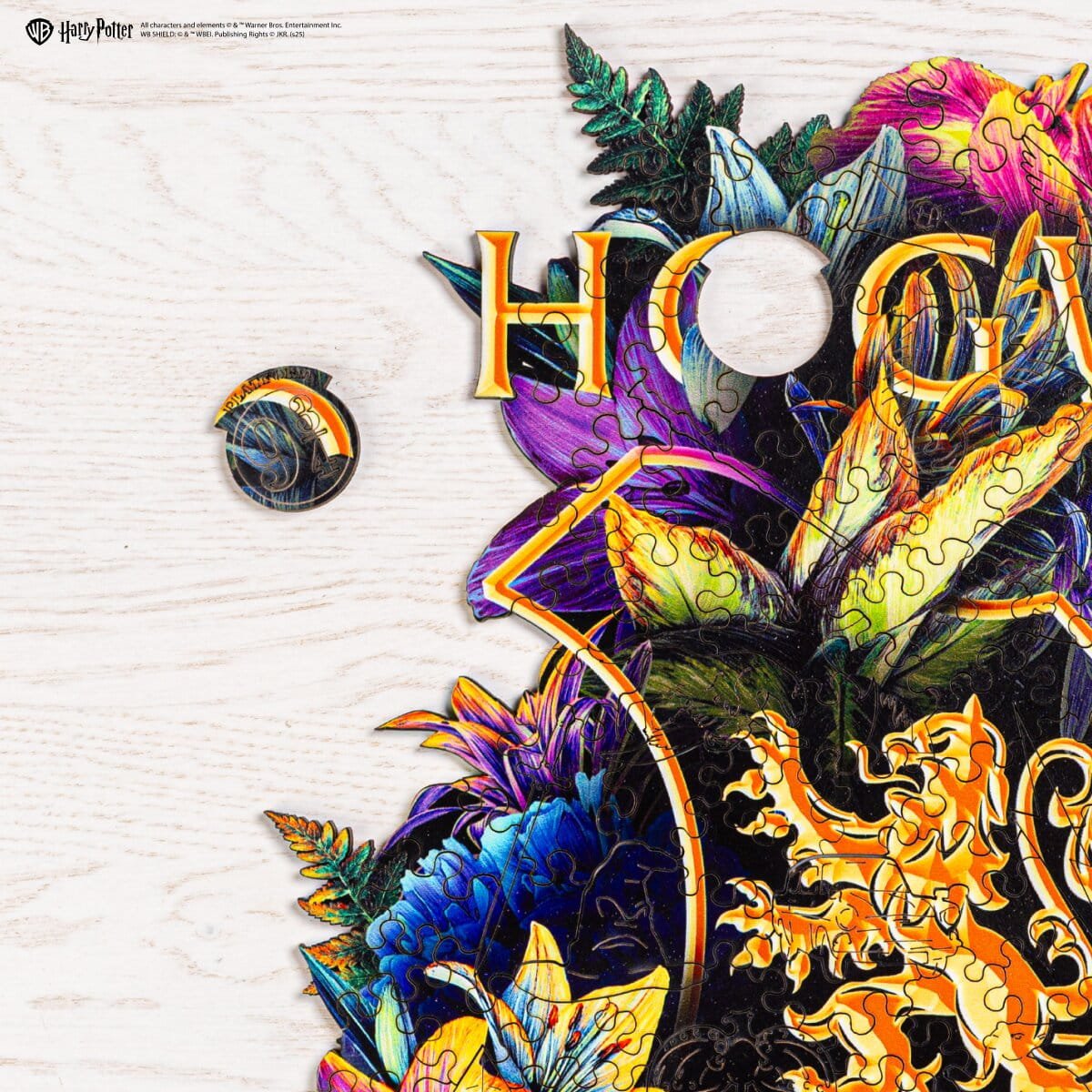 Wooden jigsaw classic puzzle Harry Potter Hogwarts™ (Neonly) - Woods Story