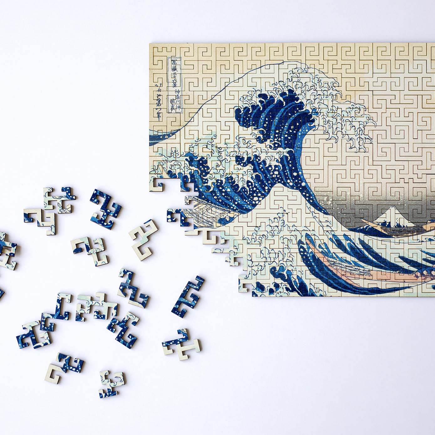 Wooden jigsaw maze puzzle The Great Wave Off Kanagawa (Hokusai) - Woods Story