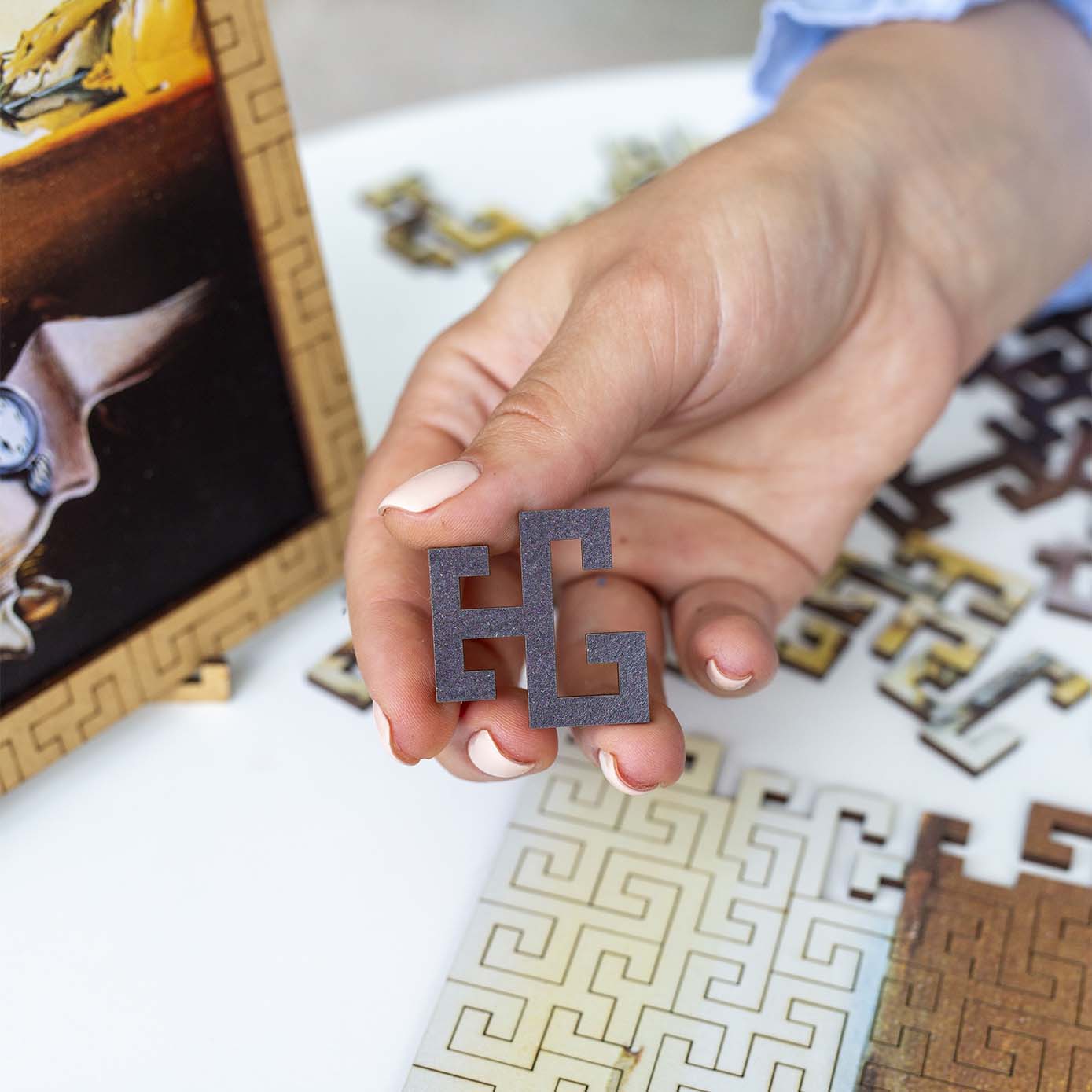 Wooden jigsaw maze puzzle The Persistence of Memory (Salvador Dali) - Woods Story