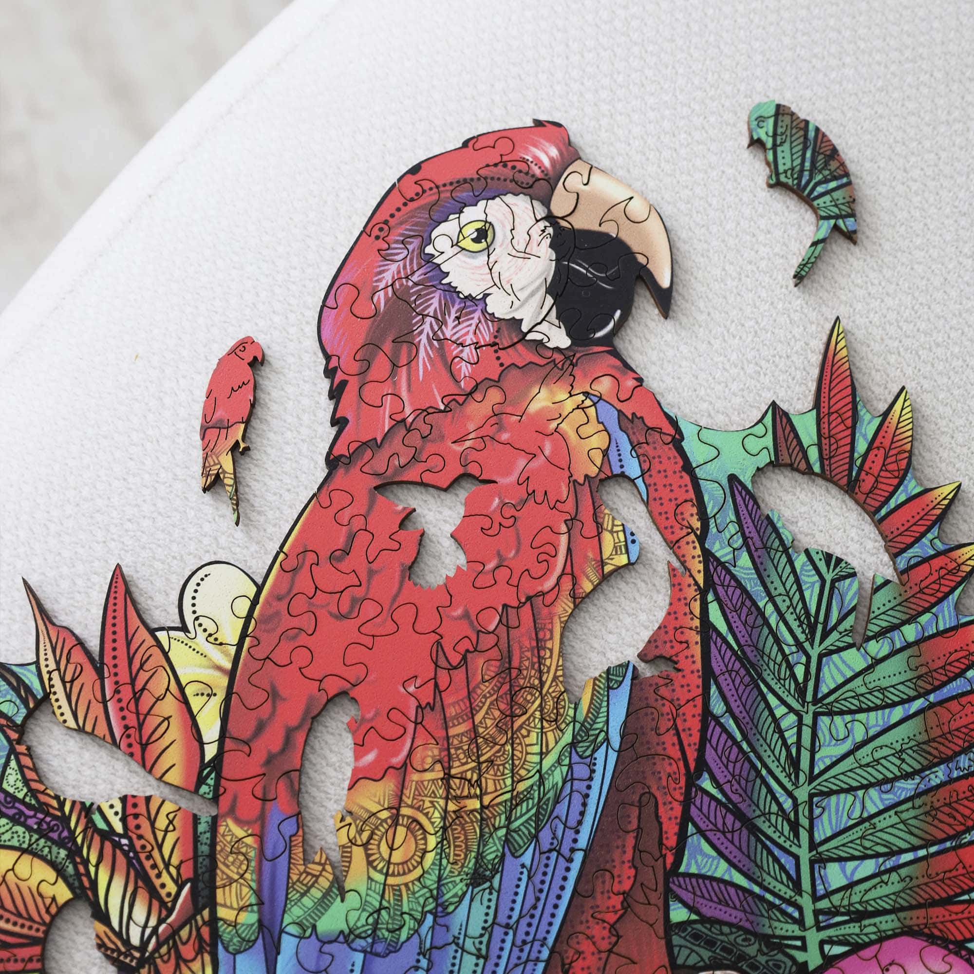 Wooden Jigsaw Puzzle Ara Parrot - Woods Story