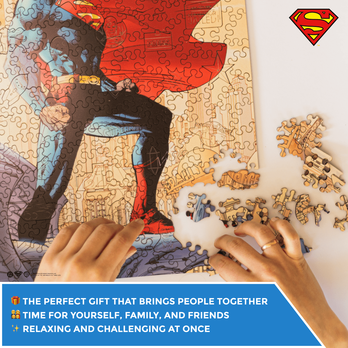 Wooden jigsaw puzzle DC Superman™ – Protector of Metropolis - Woods Story