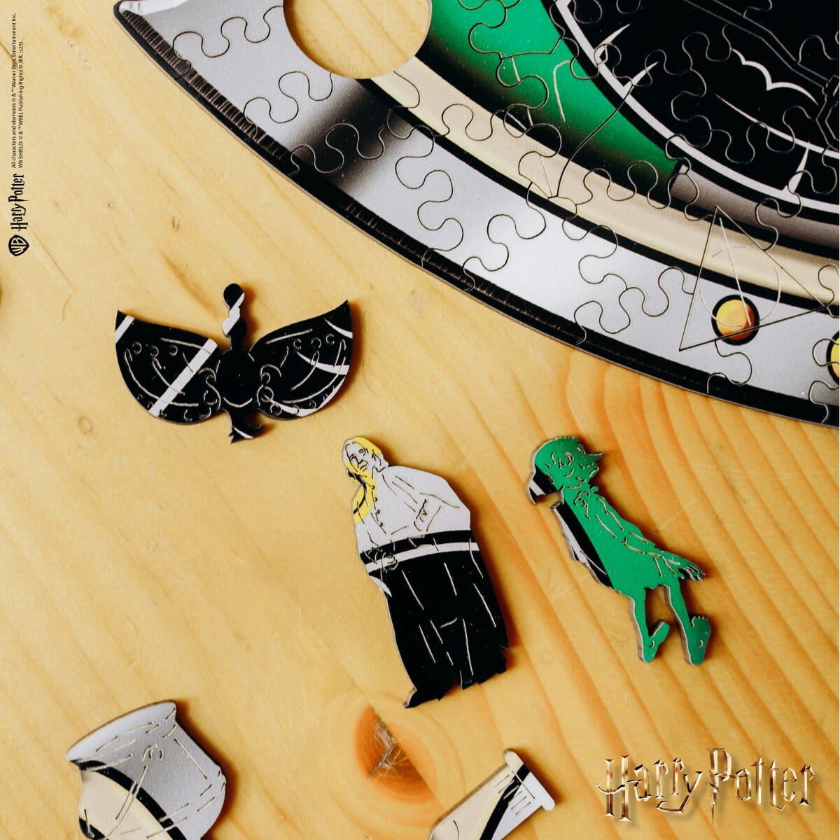 Wooden jigsaw puzzle Harry Potter Slytherin™ - Woods Story