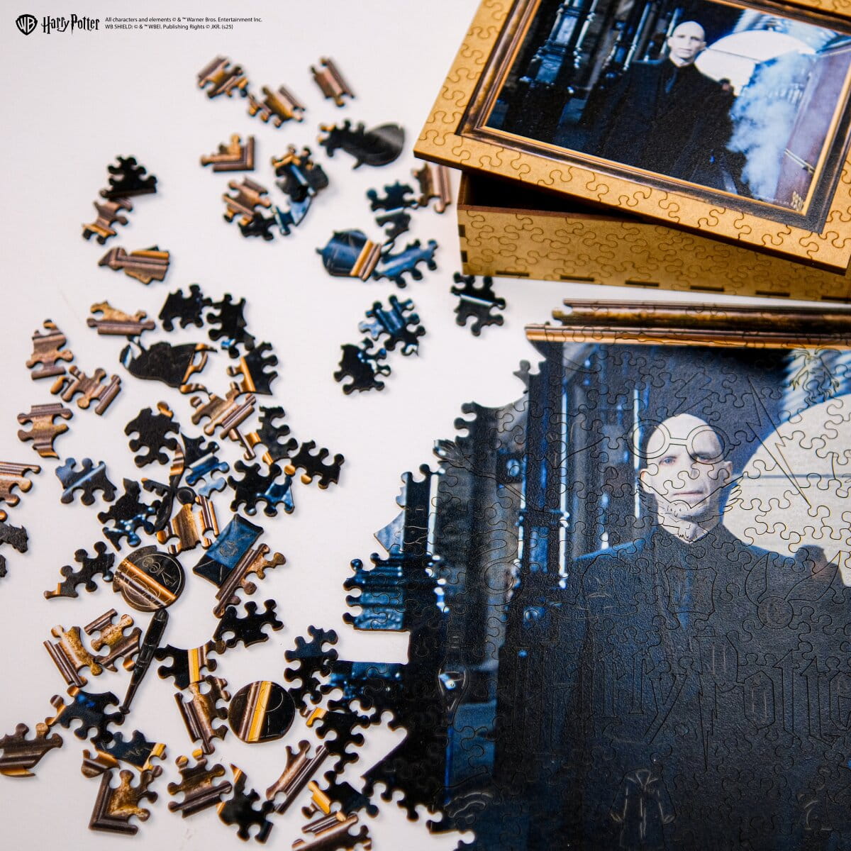 Wooden jigsaw puzzle Harry Potter Voldemort ™ - Woods Story