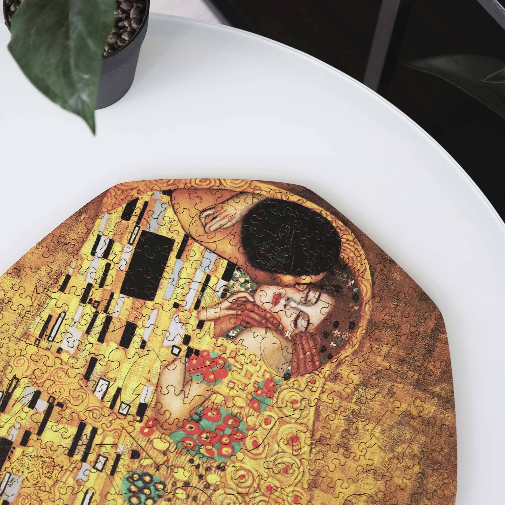 Wooden Jigsaw Puzzle The Kiss (Gustav Klimt) - Woods Story