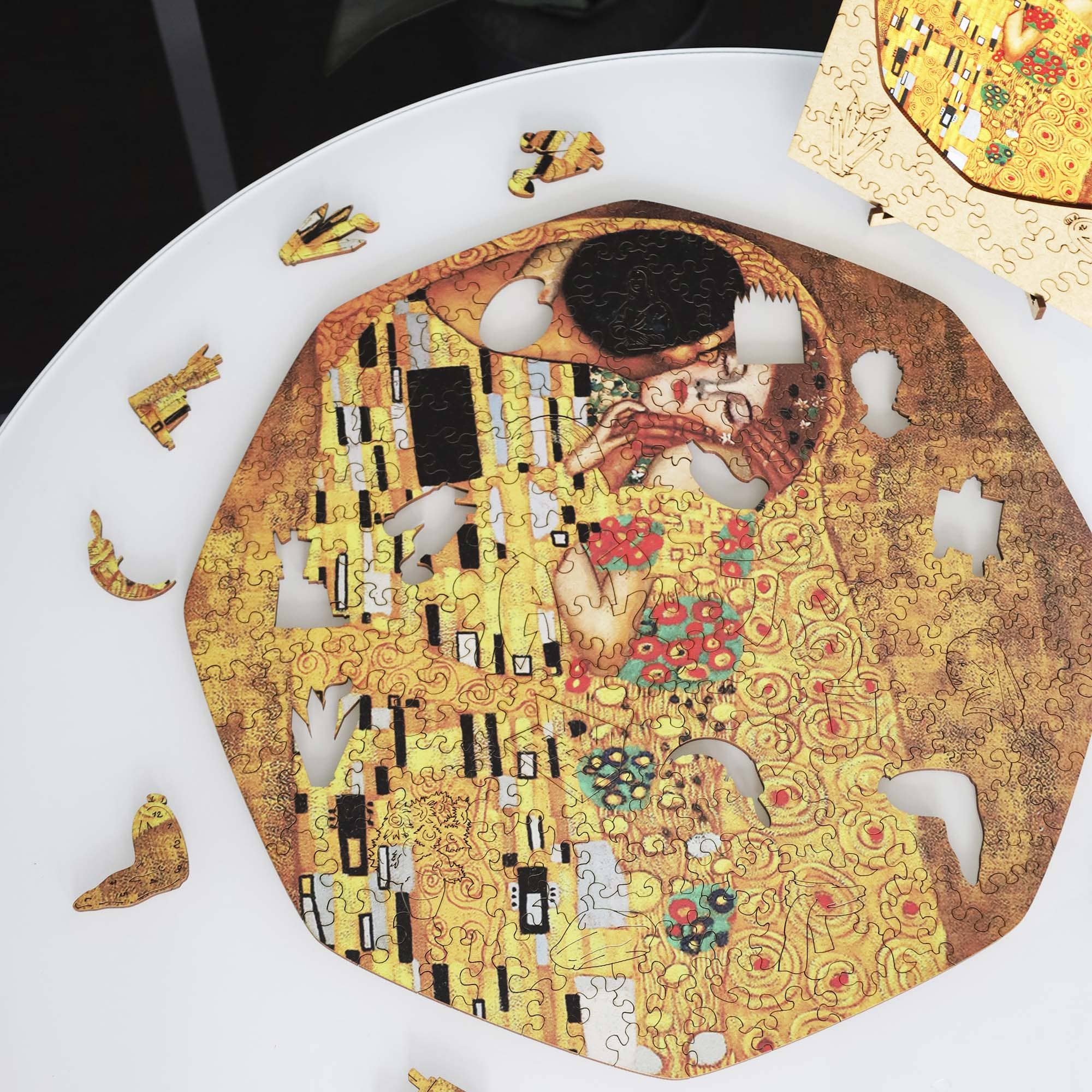 Wooden Jigsaw Puzzle The Kiss (Gustav Klimt) - Woods Story