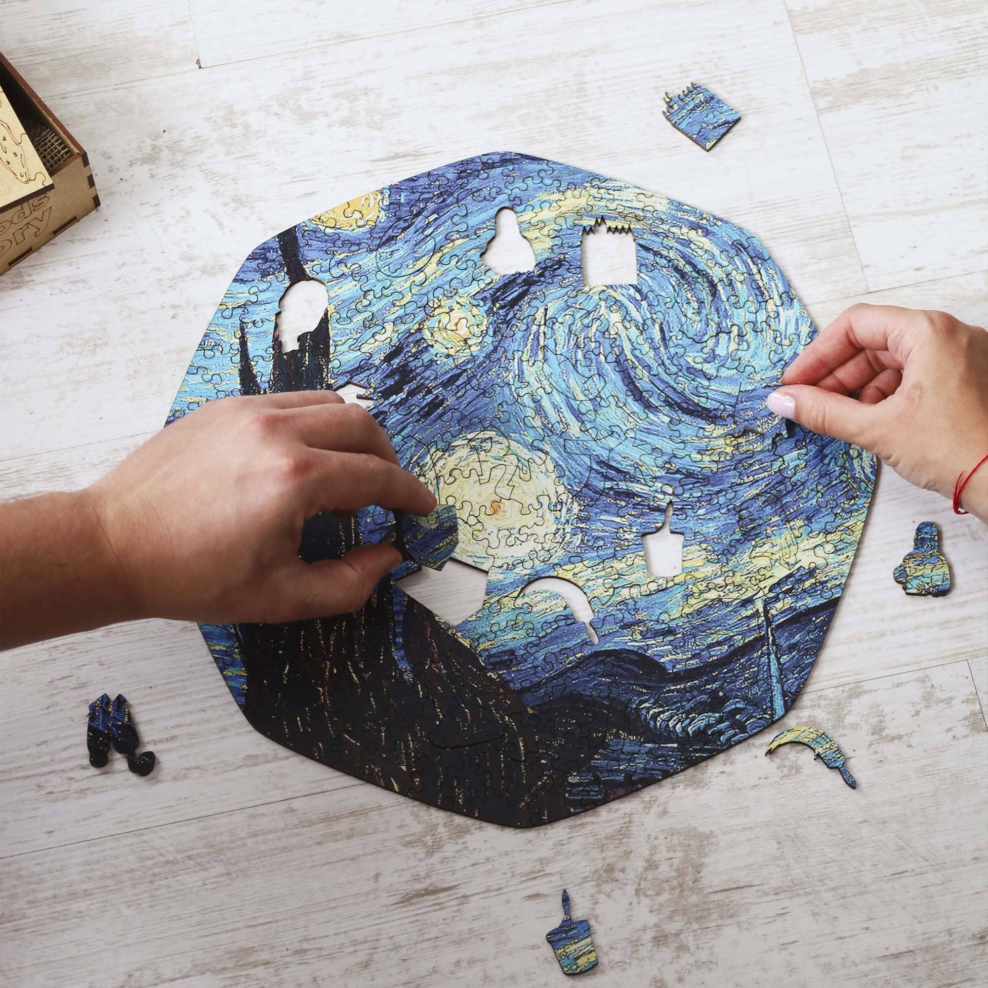 Wooden Jigsaw Puzzle The Starry Night (Vincent van Gogh) - Woods Story